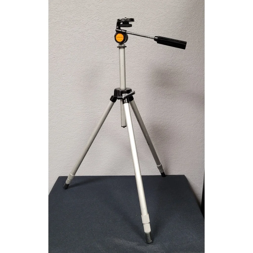 Vintage 1970s/80s JC Penney Camera Tripod Aluminum Adjusts 20-53 Inches
